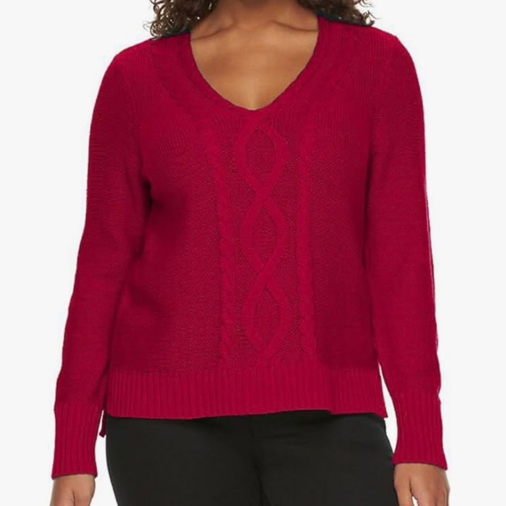 CHAPS/GAP LOT OF 2. GAP(dark blue) & CHAPS Christmas (red) women’s sweater. NWOT